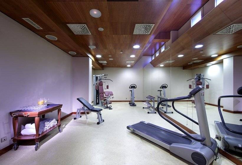 هتل Eurostars Gran Madrid