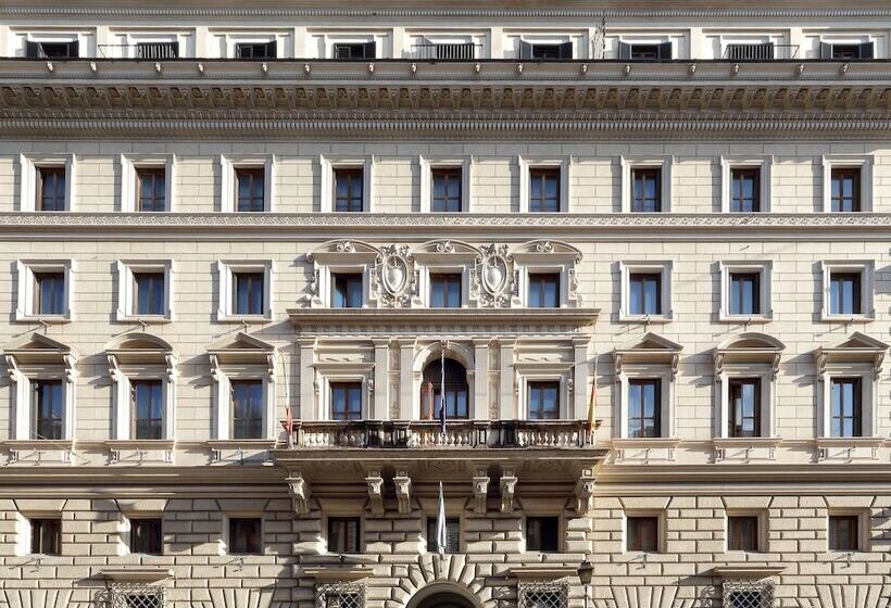 בית מלון כפרי Exe International Palace