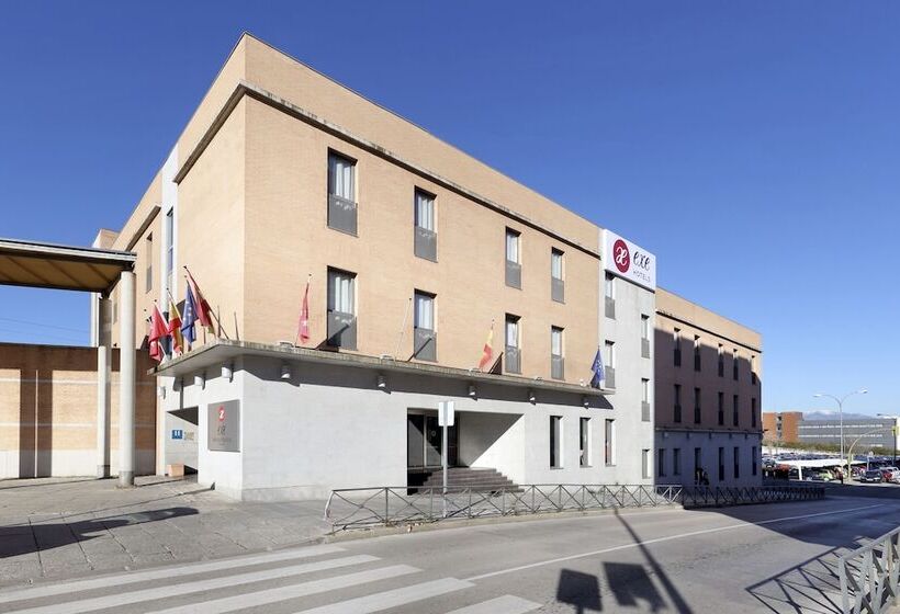 هتل Exe Tres Cantos