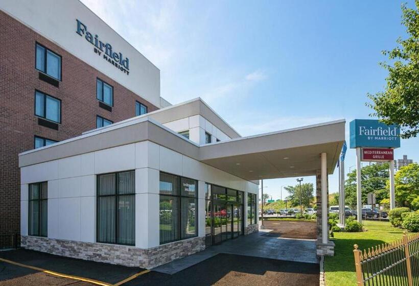 Отель Fairfield Inn By Marriott Jfk Airport