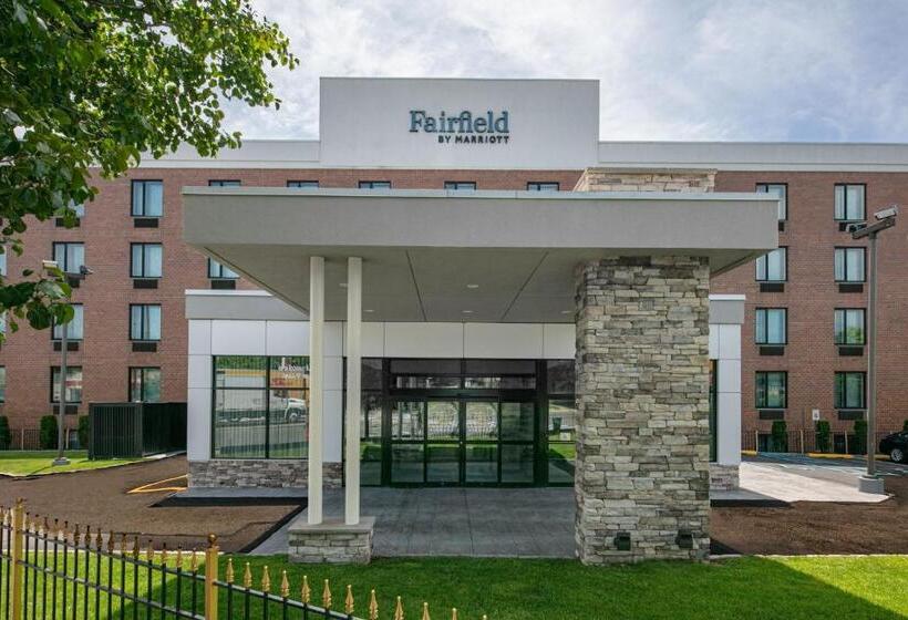 Отель Fairfield Inn By Marriott Jfk Airport