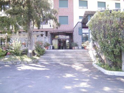 בית מלון כפרי Albergo Ristorante Garden