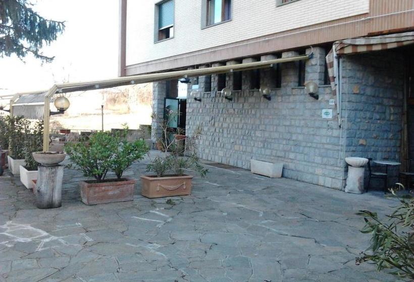 בית מלון כפרי Albergo Ristorante Garden