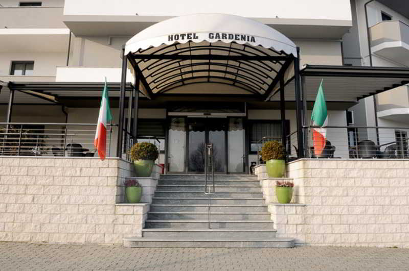 酒店 Gardenia