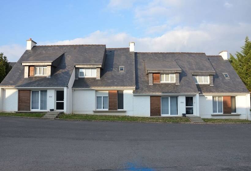 ホテル Logis Golfe