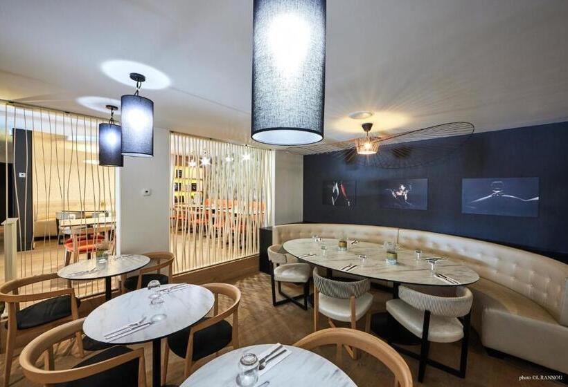 ホテル Logis Golfe