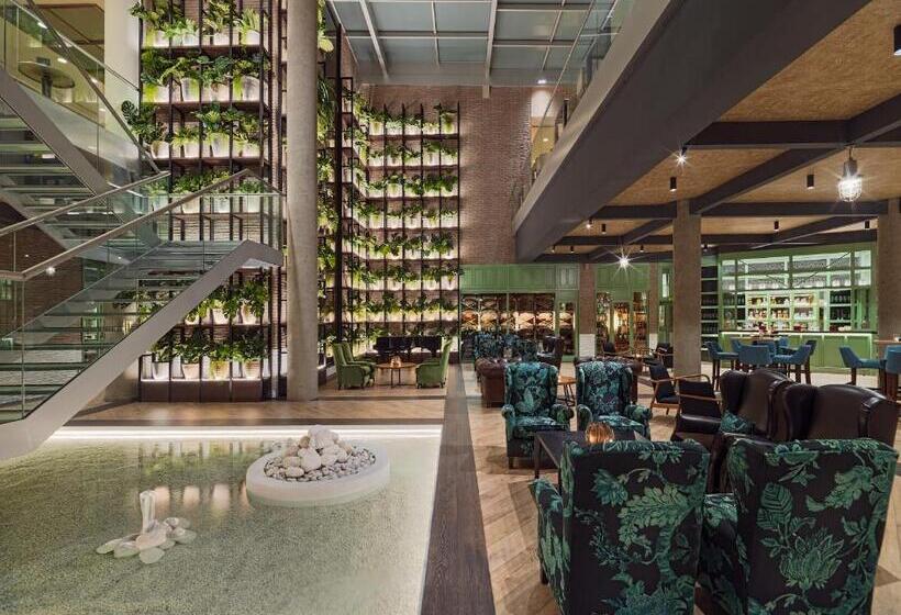 Отель H10 Marina Barcelona