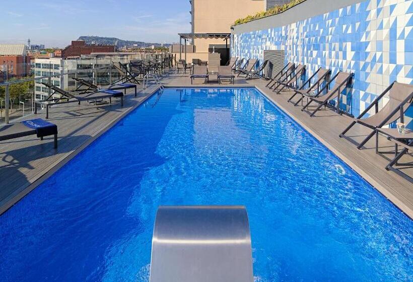 Отель H10 Marina Barcelona