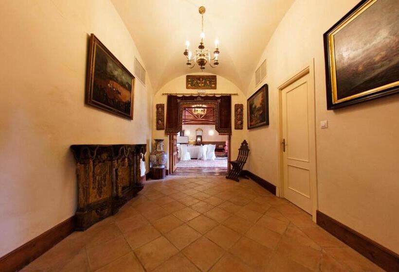 호텔 Hacienda Montenmedio