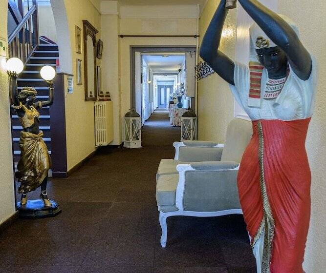 酒店 Hôtel De La Cloche