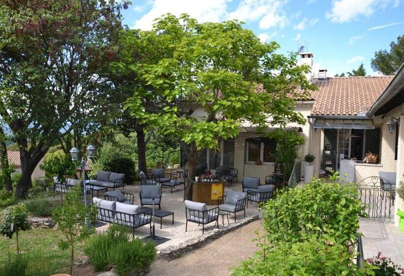 ホテル Hôtel La Garrigue & Bar Piscine