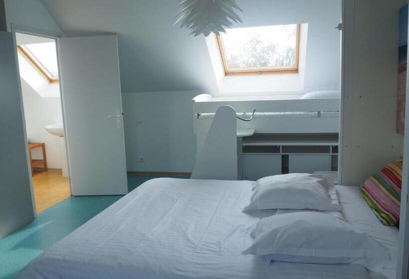 ホテル Hôtel Le Vivier Wissant   Centre Village   Côte D Opale   Baie De Wissant   2caps