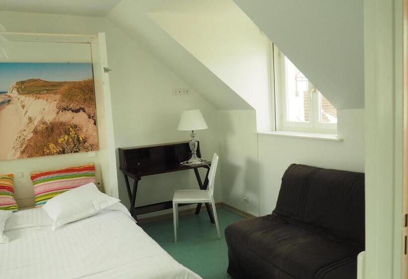 ホテル Hôtel Le Vivier Wissant   Centre Village   Côte D Opale   Baie De Wissant   2caps