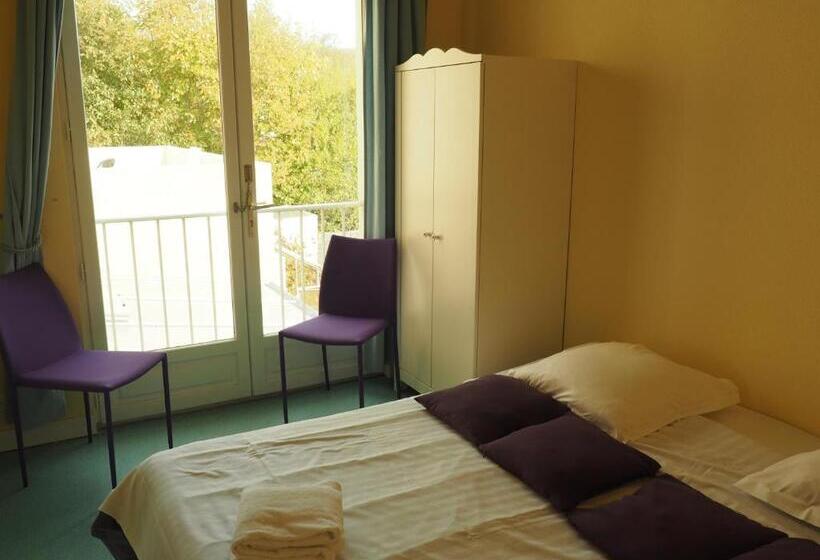 ホテル Hôtel Le Vivier Wissant   Centre Village   Côte D Opale   Baie De Wissant   2caps