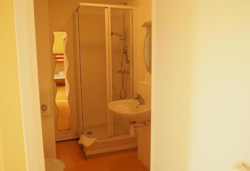 ホテル Hôtel Le Vivier Wissant   Centre Village   Côte D Opale   Baie De Wissant   2caps