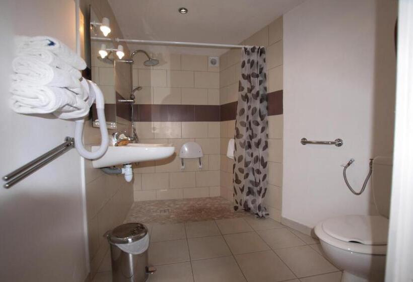 فندق Hôtel Les Vallois