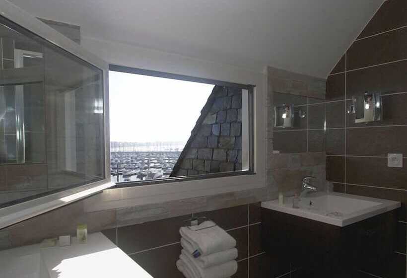 בית מלון כפרי Hôtel Ostrea & Sa Villa