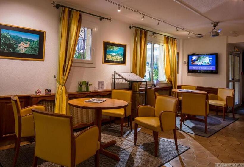 ホテル Hôtel Princess