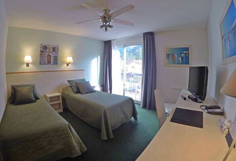 ホテル Hôtel Princess