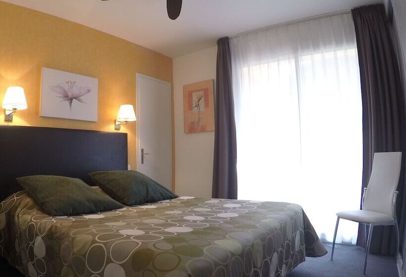 ホテル Hôtel Princess