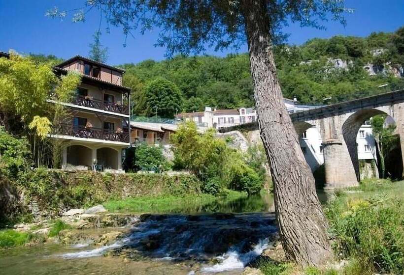 Отель Hôtel Spa La Truite Dorée