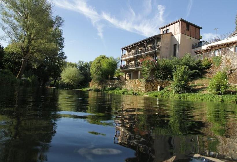 Отель Hôtel Spa La Truite Dorée