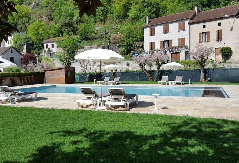 Отель Hôtel Spa La Truite Dorée