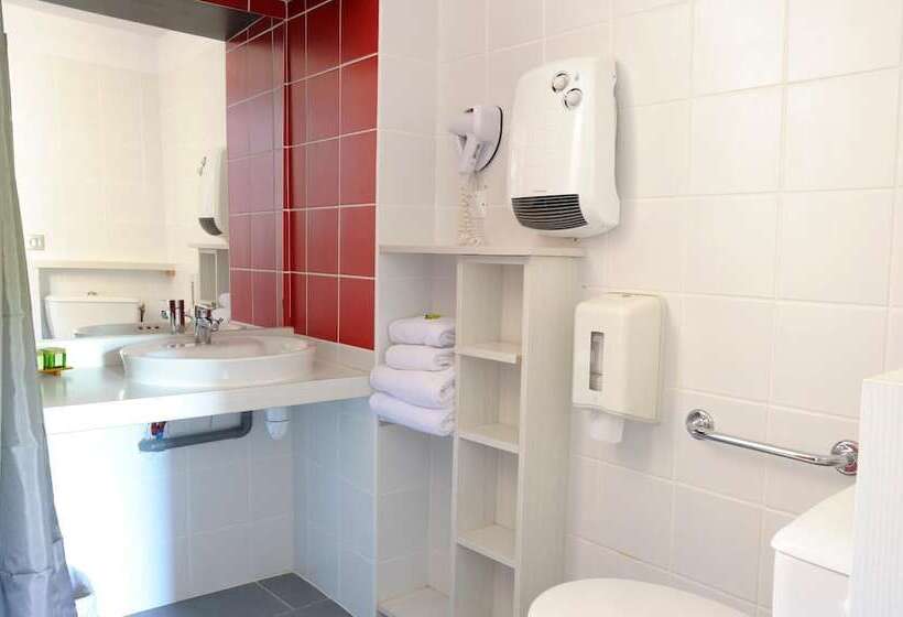 Отель Hôtel Spa La Truite Dorée