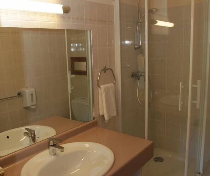 Отель Hôtel Spa La Truite Dorée