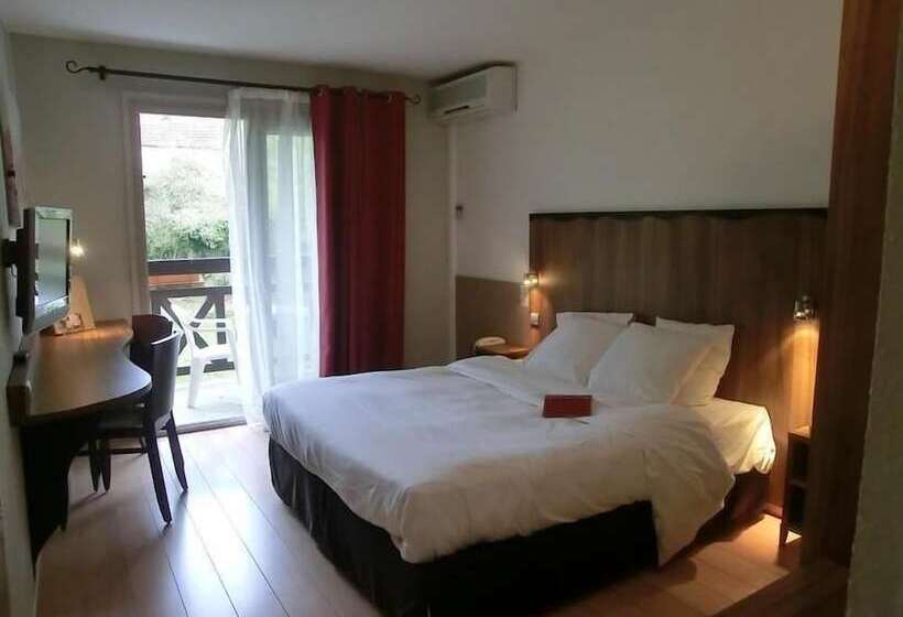 Отель Hôtel Spa La Truite Dorée
