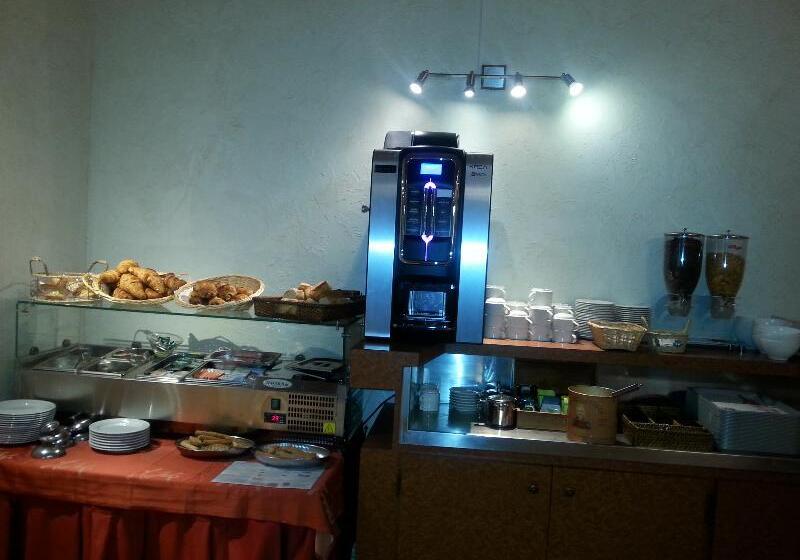 Hôtel Restaurant Logis Hotellerie De Balajan