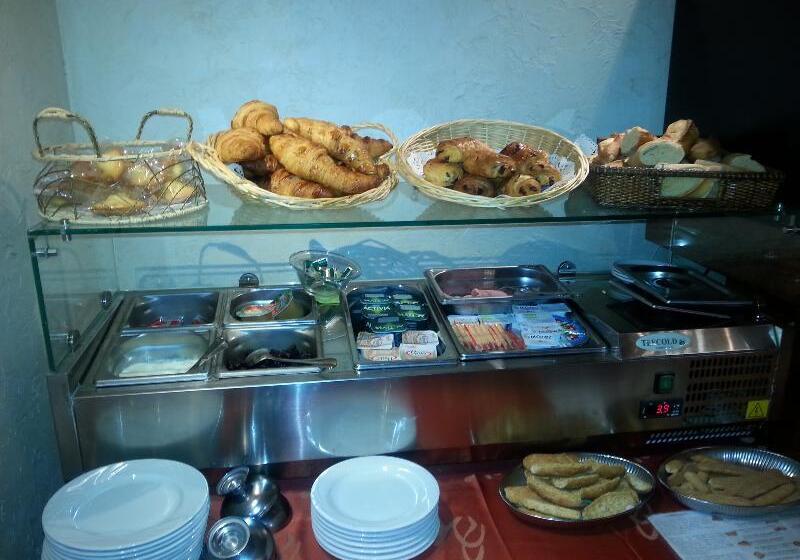 Hôtel Restaurant Logis Hotellerie De Balajan