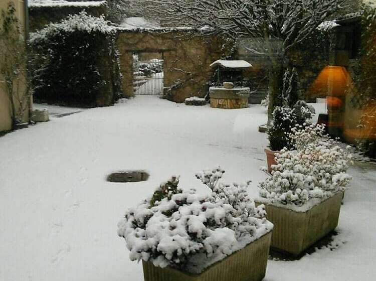 Hôtel Restaurant Bar Du Commerce   Kb Hotel Group