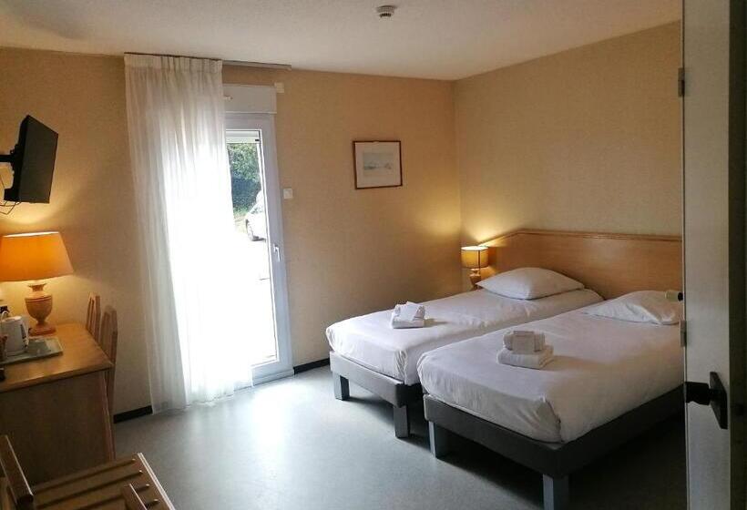 Hôtel Restaurant Bar Du Commerce   Kb Hotel Group