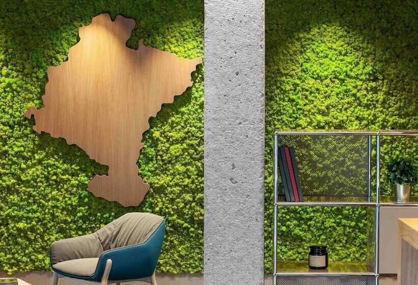 Отель Ibis Styles Pamplona Noain