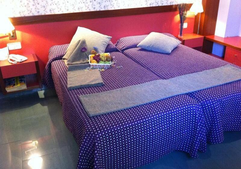 هتل Jardin de Aranjuez