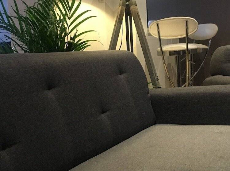 فندق Le Biarritz  Vichy