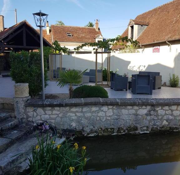 فندق Hôtel Restaurant Le Moulin De La Renne Adults Only Proche Zoo De Beauval