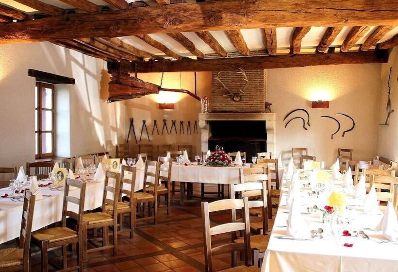 בית מלון כפרי Le Relais Saint Jacques