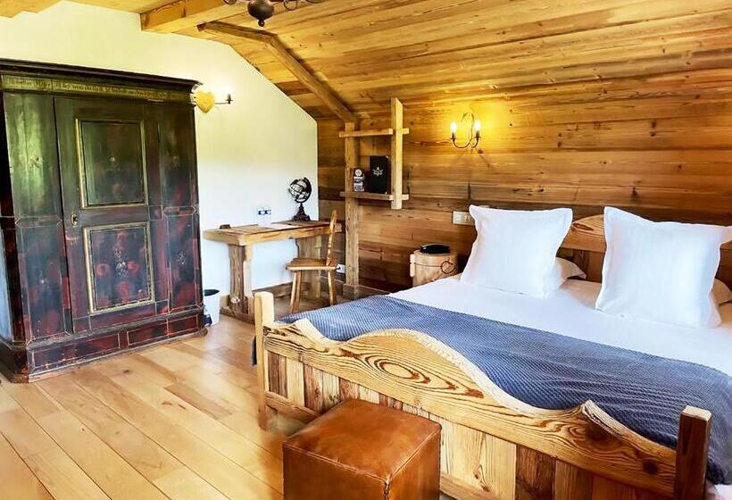 Отель Le Tillau