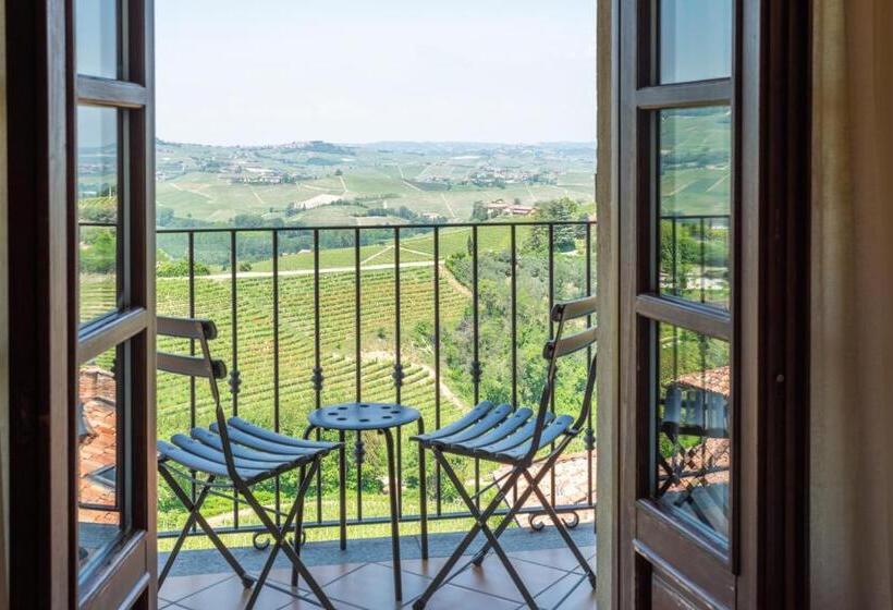 בית מלון כפרי Le Torri   Castiglione Falletto