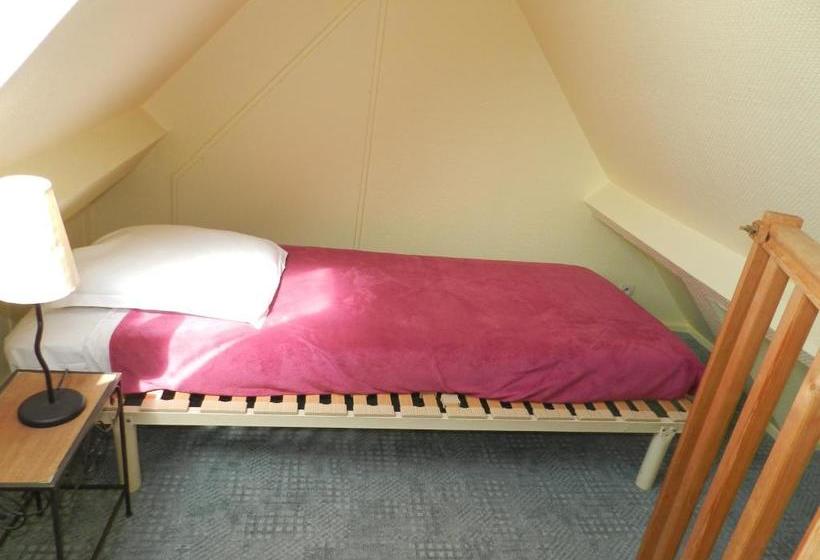 ホテル Hôtel Le Vivier Wissant   Centre Village   Côte D Opale   Baie De Wissant   2caps