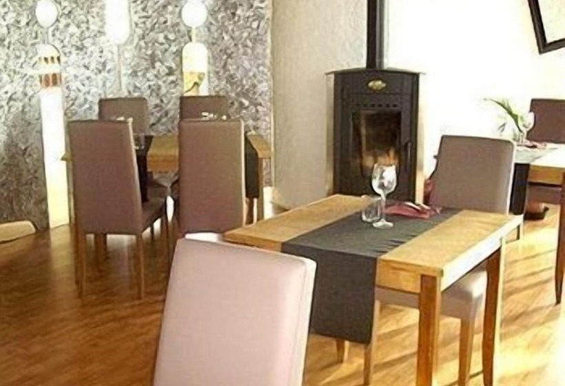 فندق Les Gravades