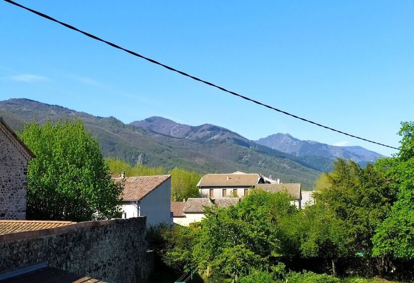 בית מלון כפרי Les Marronniers