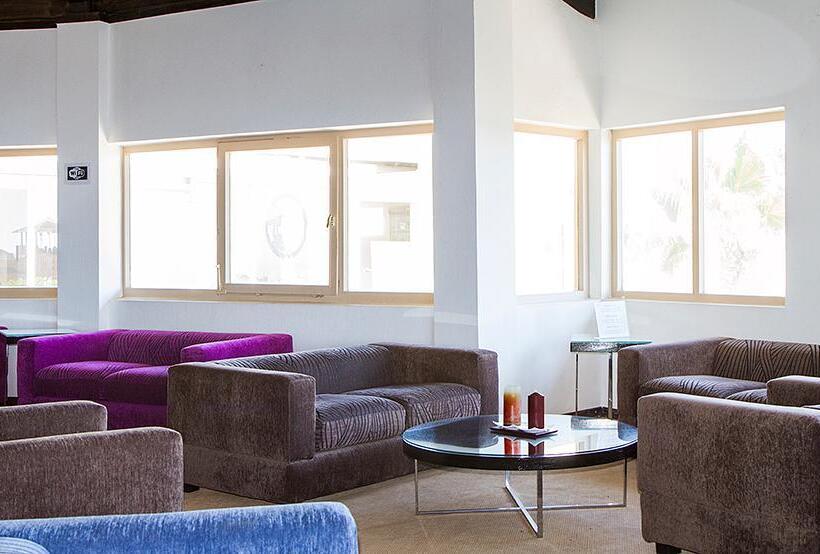 호텔 Livvo Risco Del Gato Suites