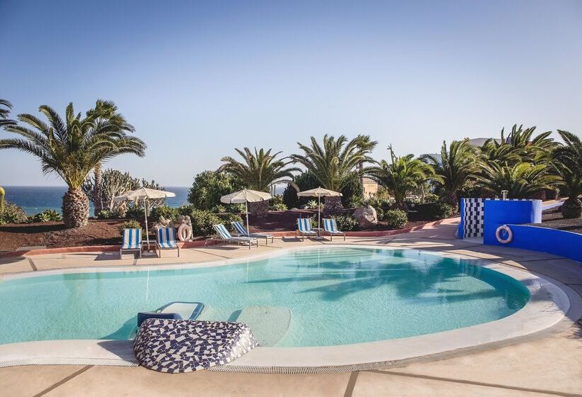 Отель Livvo Risco Del Gato Suites