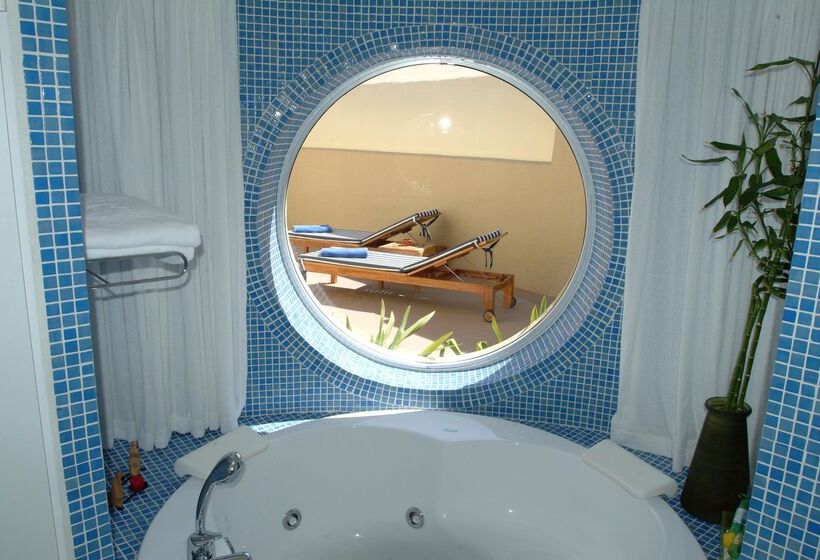 호텔 Livvo Risco Del Gato Suites