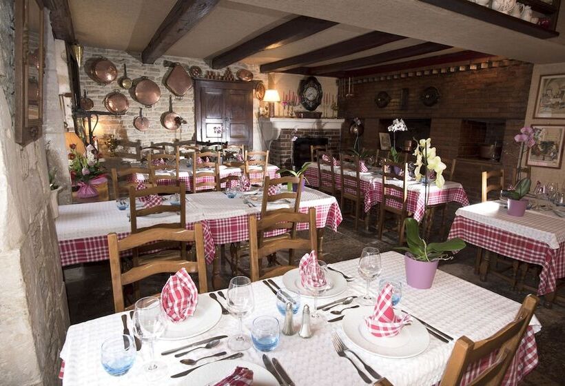 فندق Logis Auberge De La Fontaine