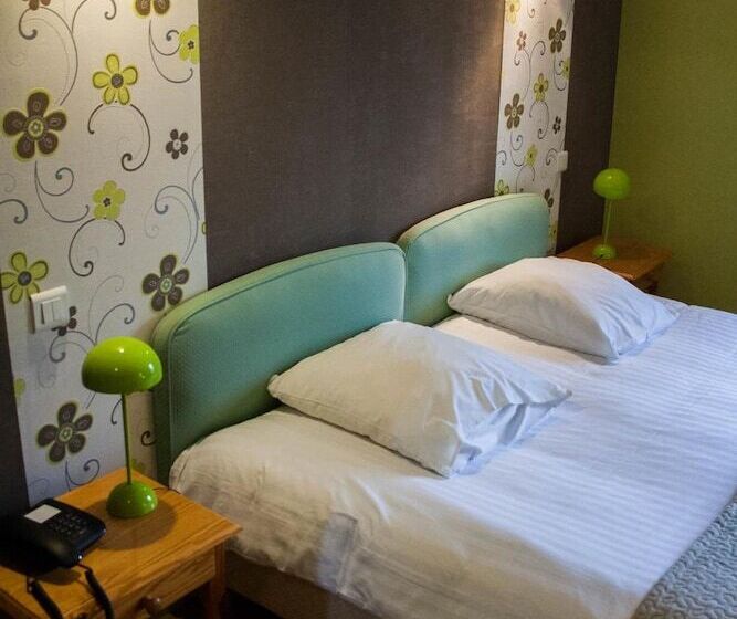 فندق Logis Auberge De La Fontaine