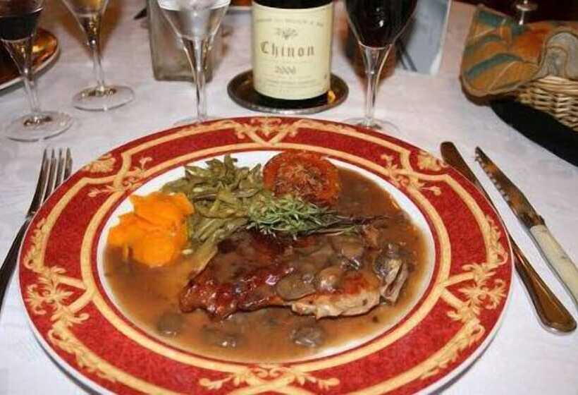 Отель Logis Auberge Le Colombien Hôtel Et Restaurant